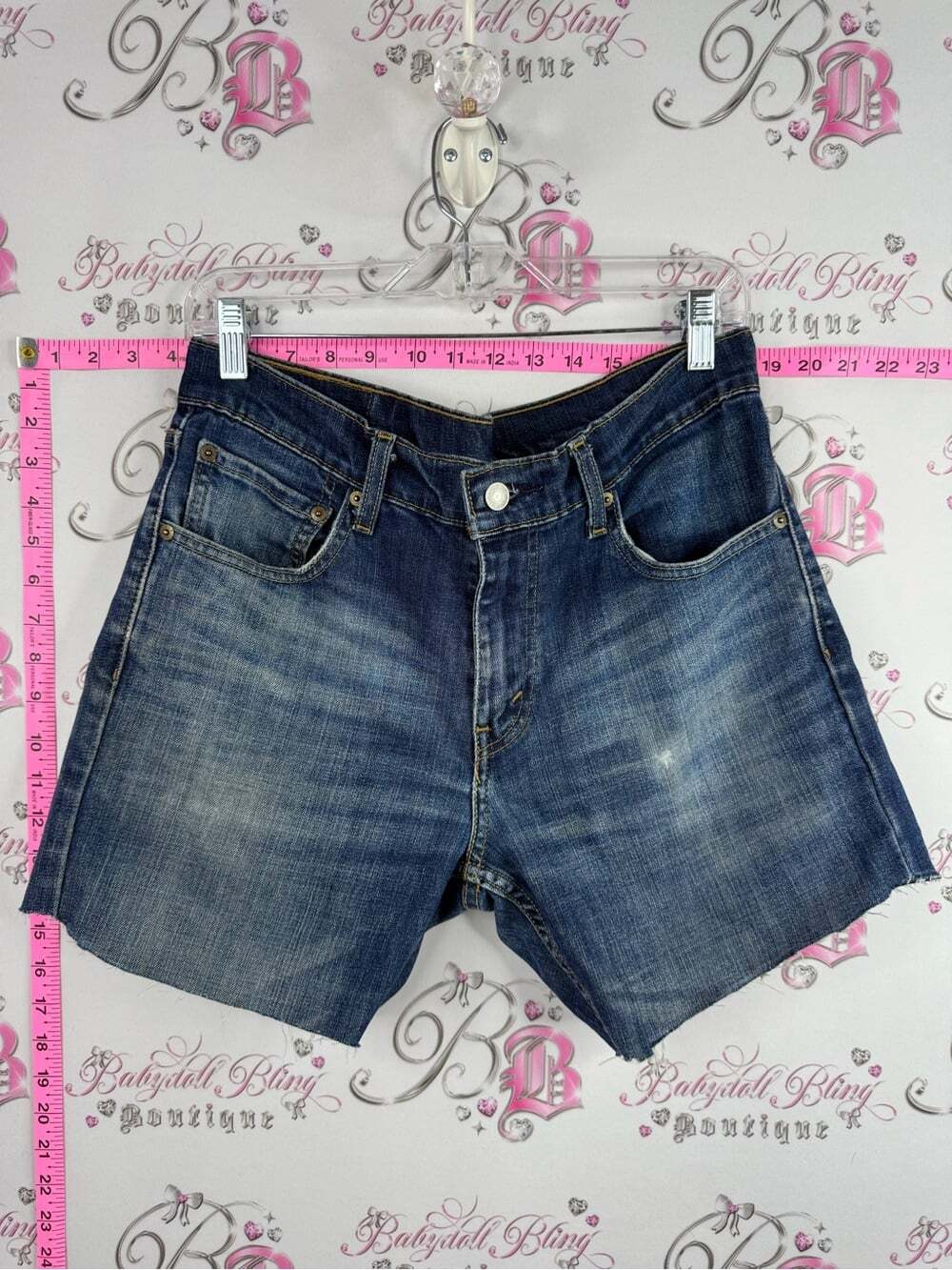 Levi's shorts Blue Washed Denim Women's Shorts w31 L32
